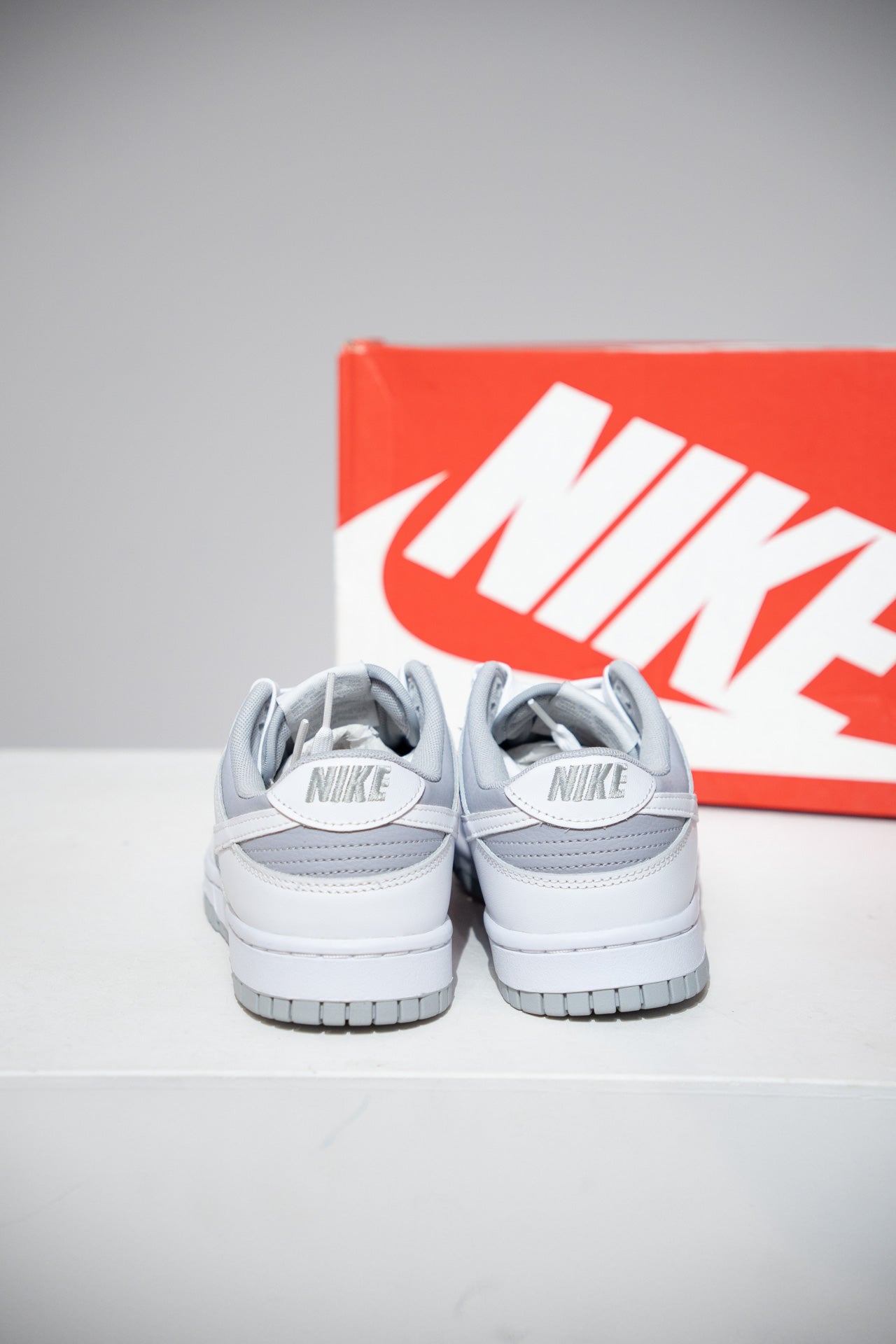 Dunk Low Grey White (Taille 40)