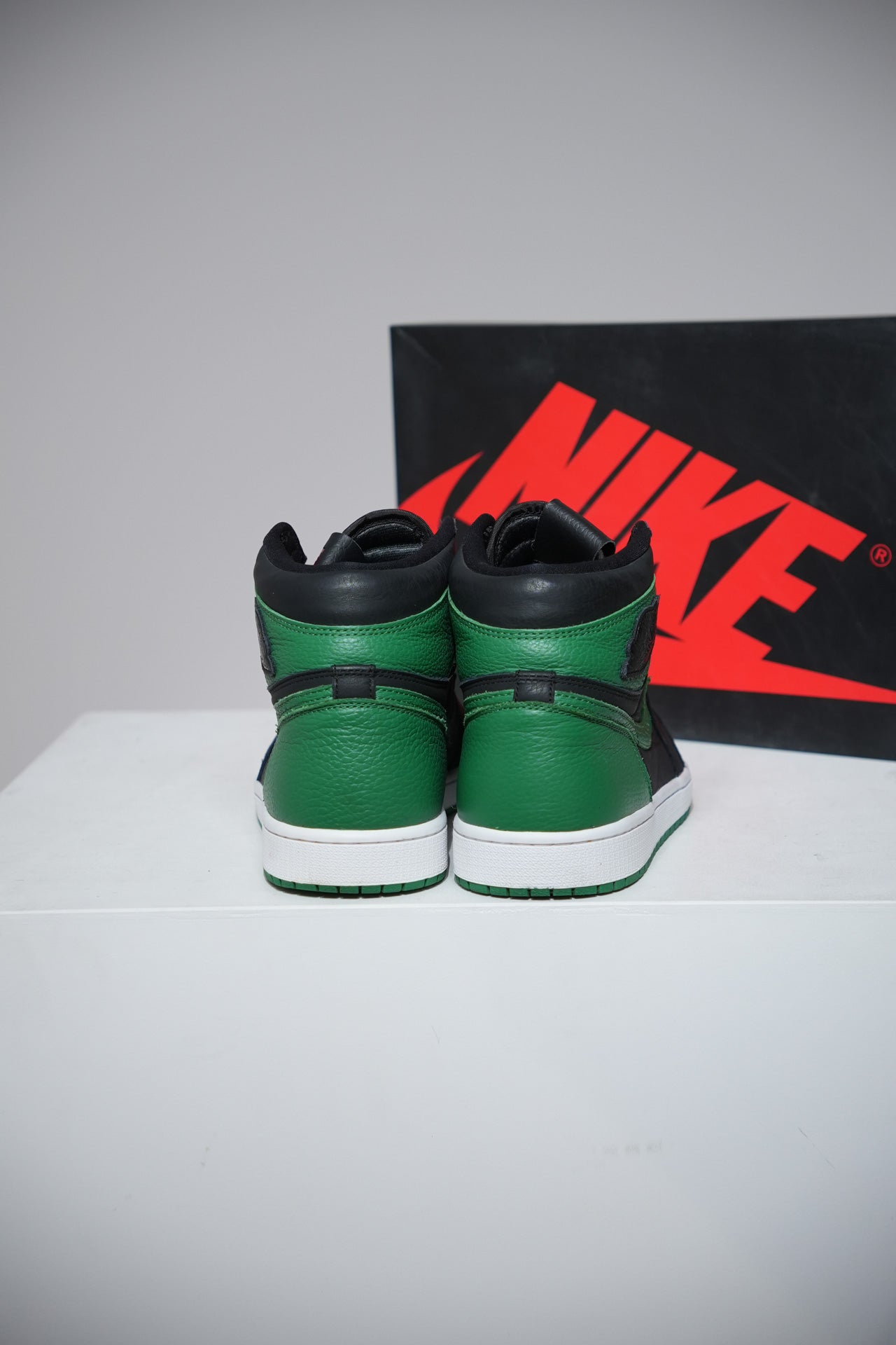 Jordan 1 High Pine green (Taille 45)