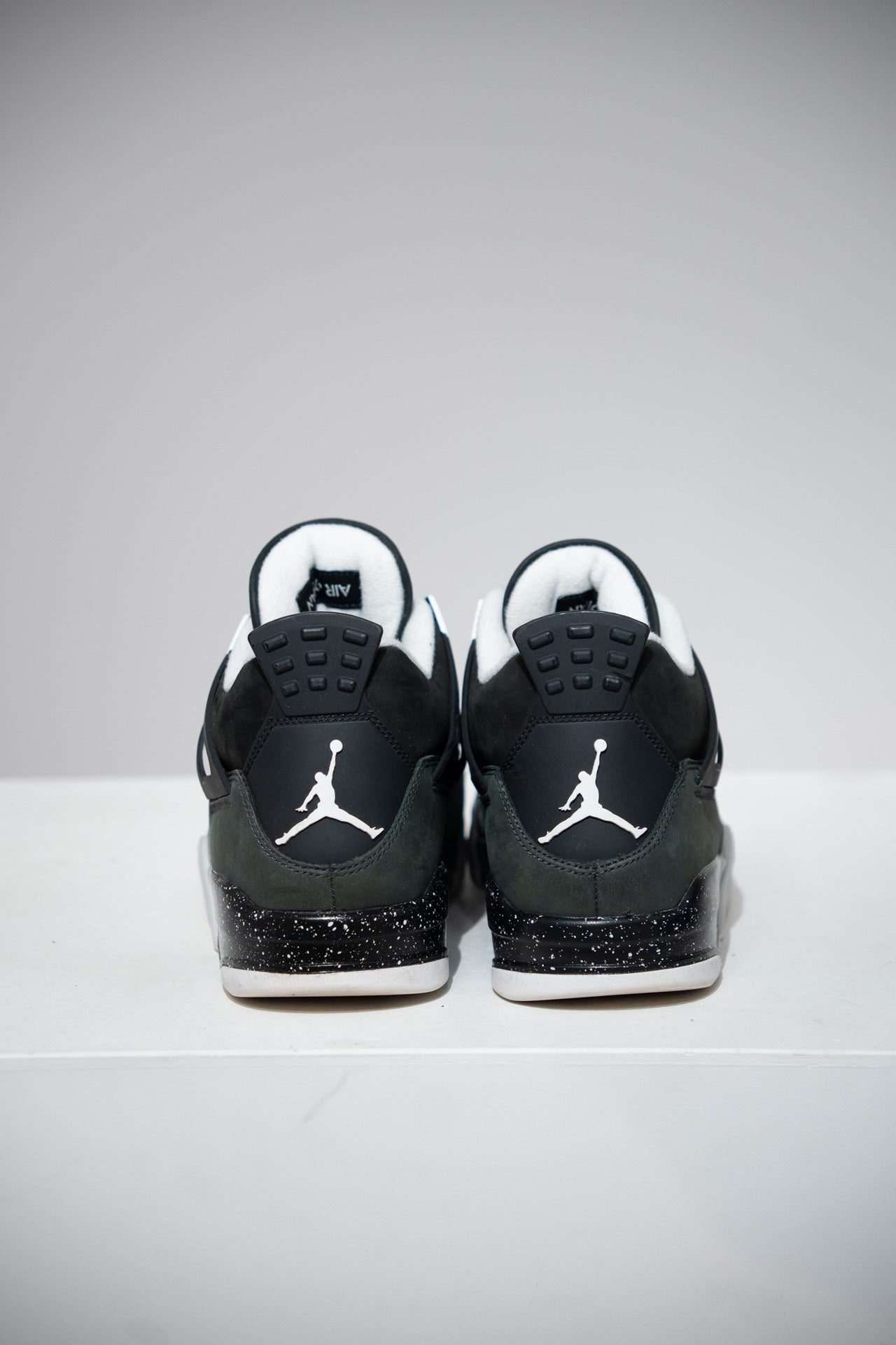 Jordan 4 Fear (Taille 44)