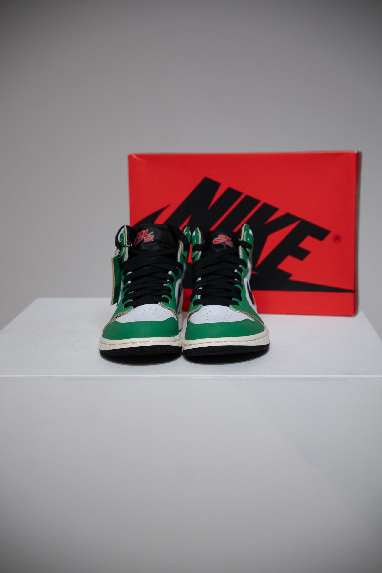 Jordan 1 High Lucky green (Taille 39)