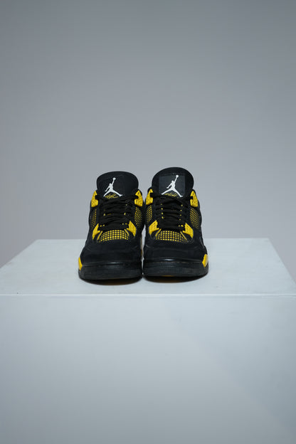 Jordan 4 Thunder (Taille 42,5)