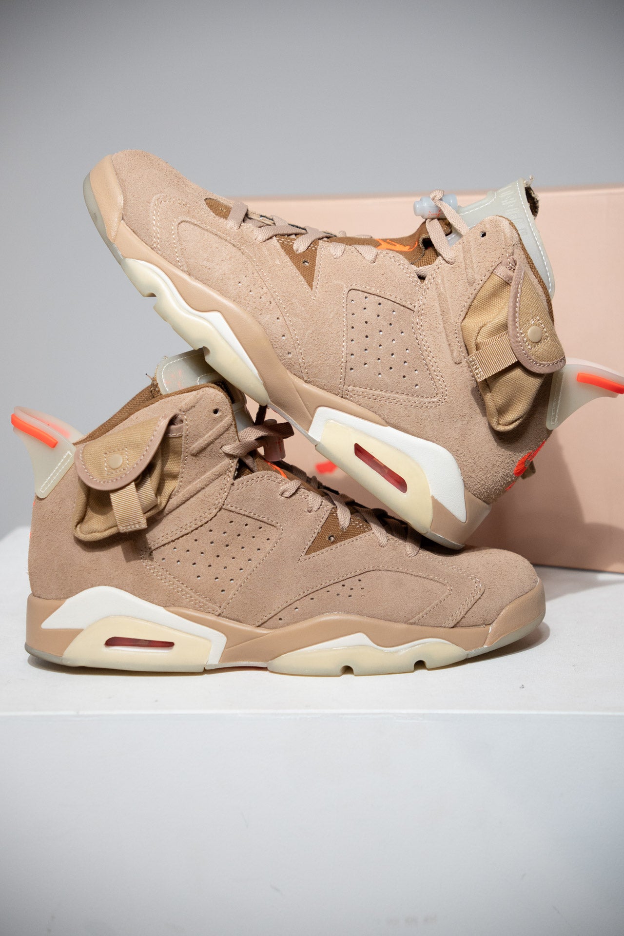 Jordan 6 Travis Scott British Kaki (Taille 44)