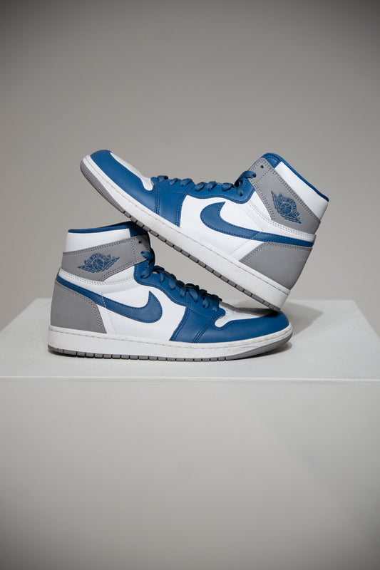 Jordan 1 High True Blue (Taille 44)