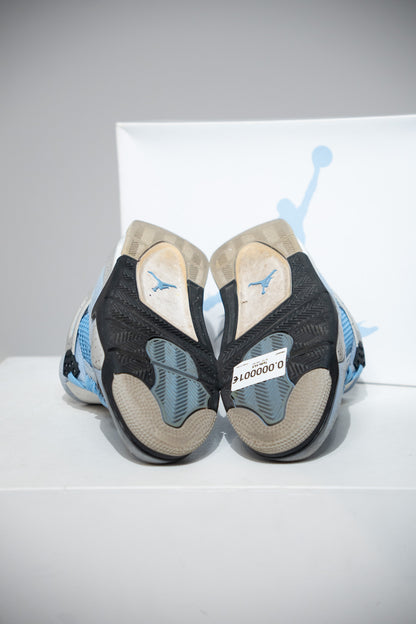 Jordan 4 UNC (Taille 44,5)