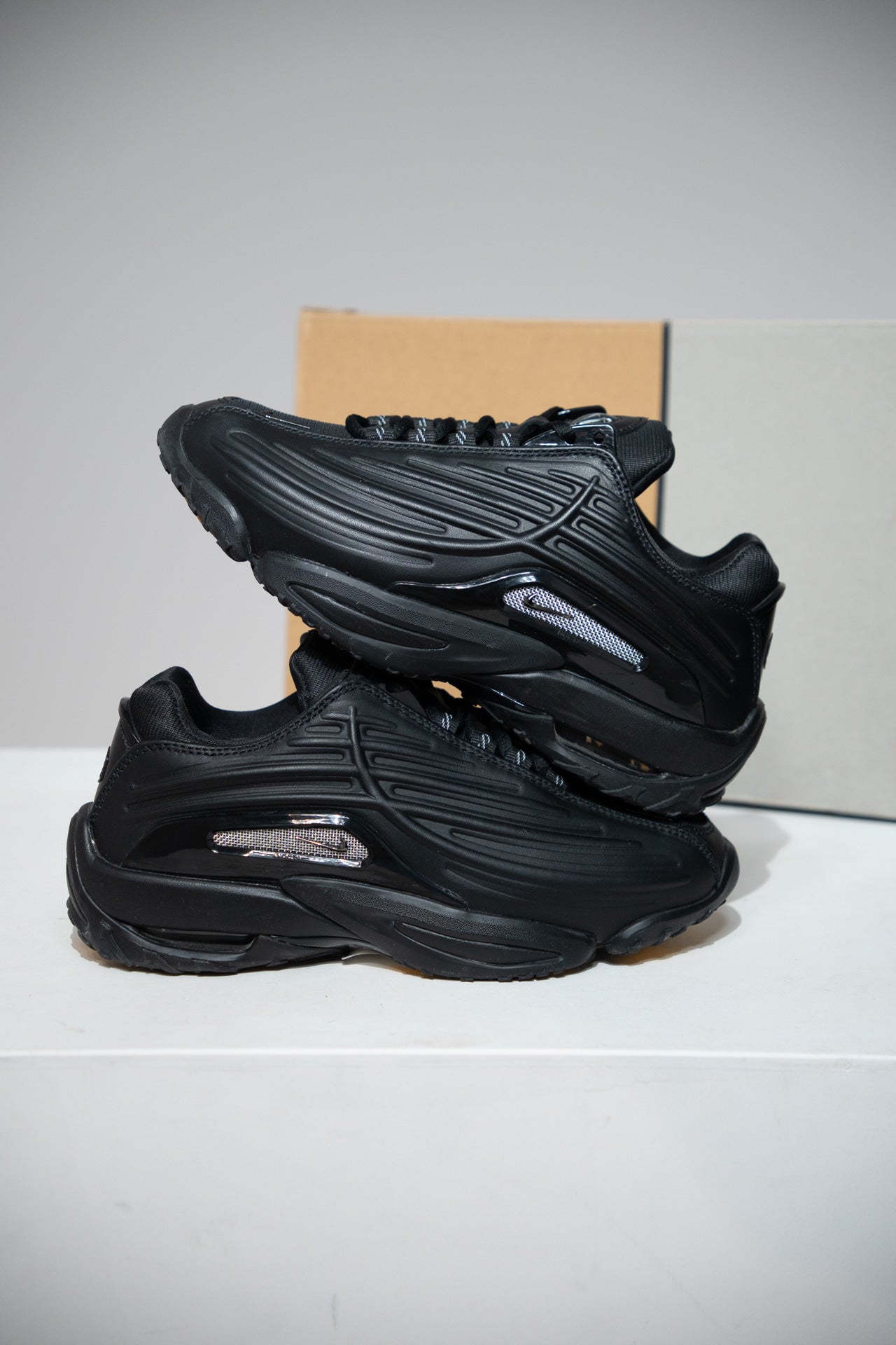 Nocta Hot Step 2 Black (Taille 37,5)