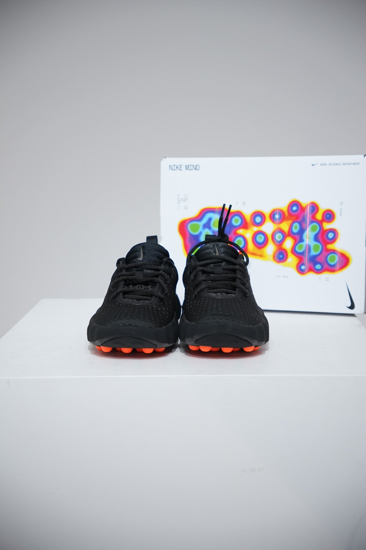 Nike Mind 002 Black (Taille 42,5)