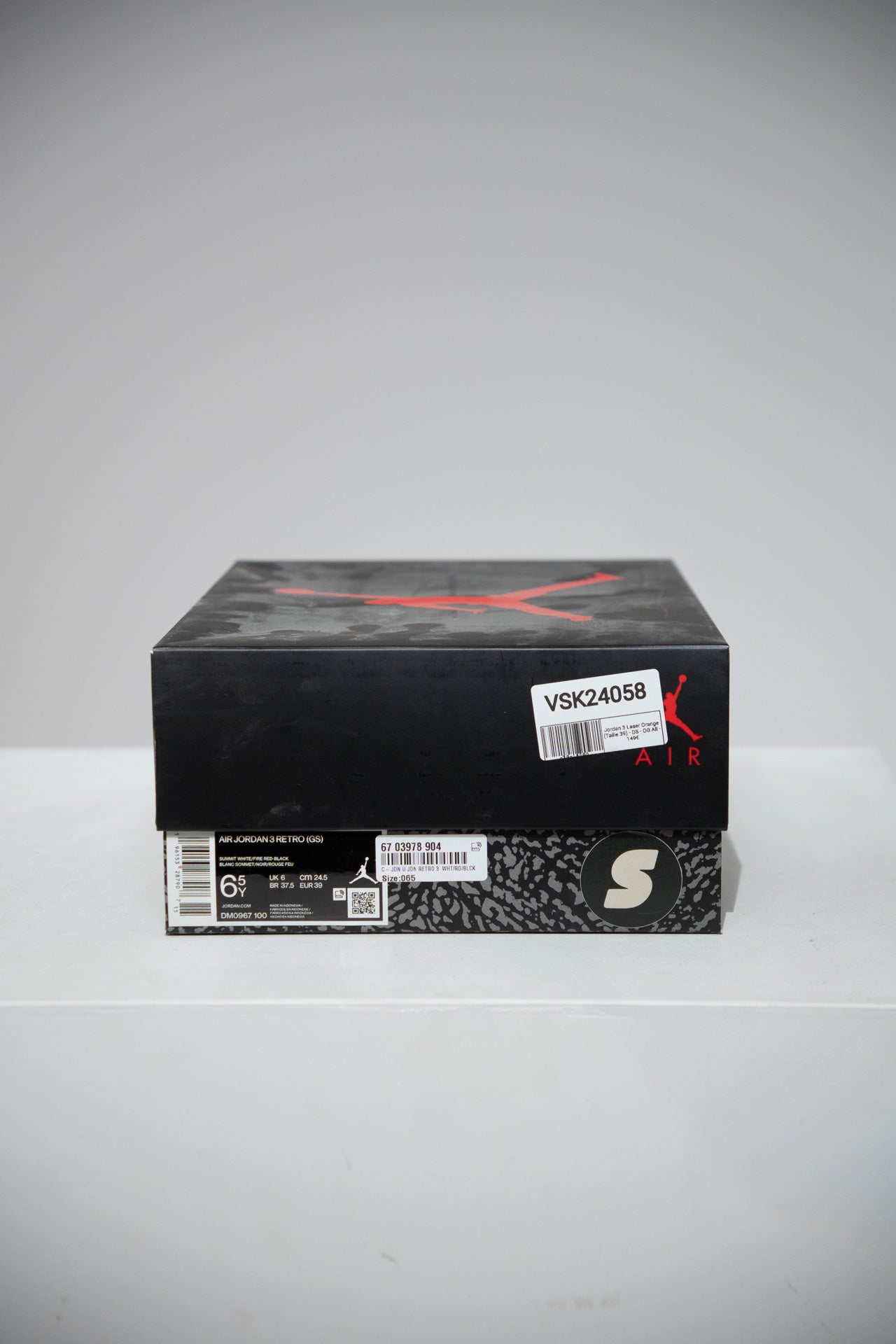 Jordan 3 Laser Orange (Taille 39)