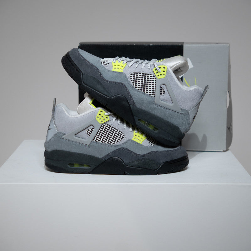 Jordan 4 Neon Green (Taille 42,5)