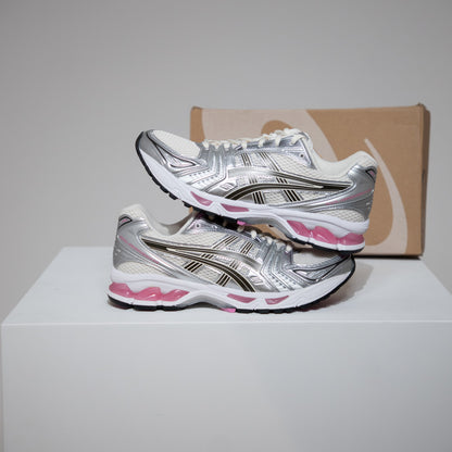 Asics Kayano 14 pink (Taille 42,5)