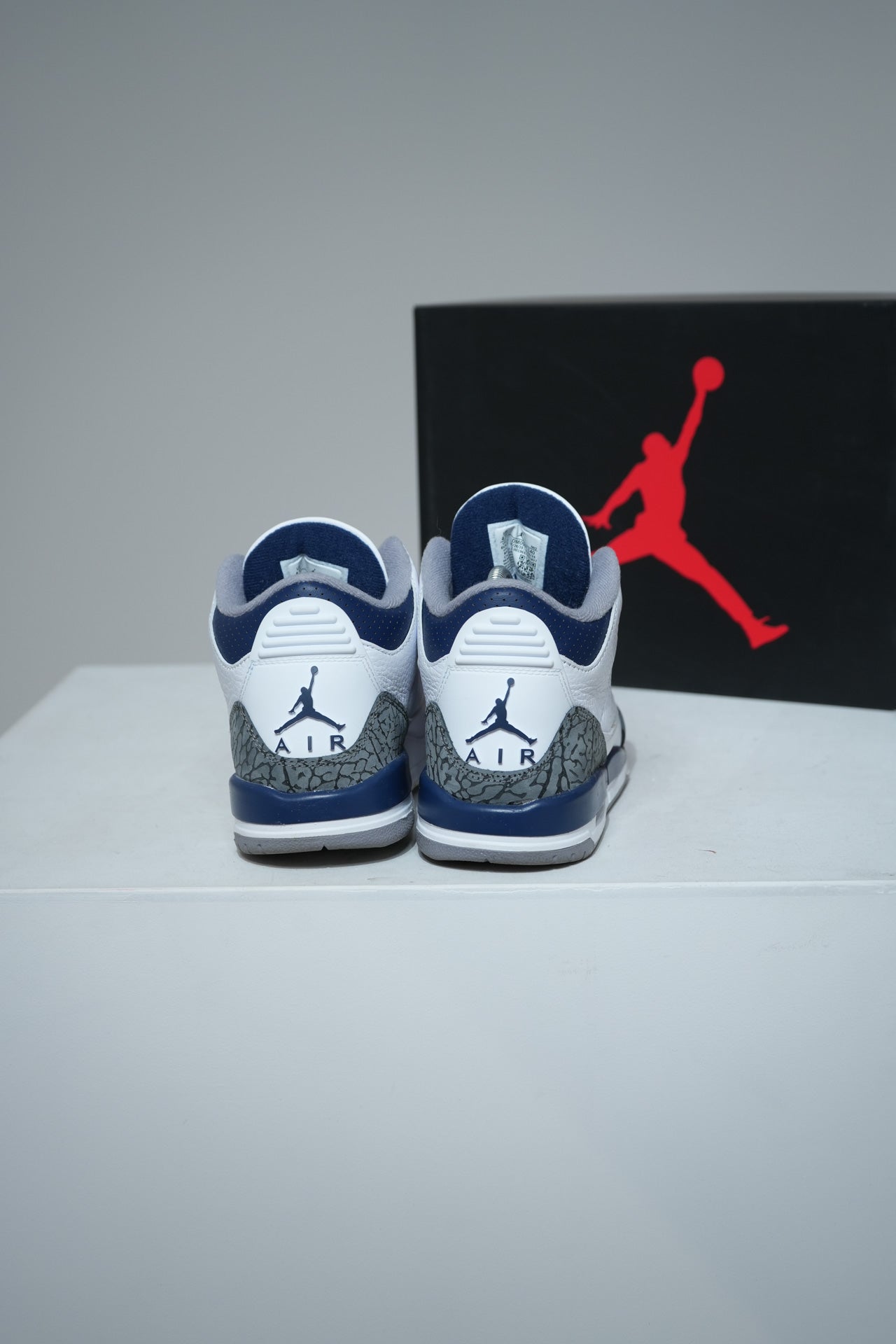 Jordan 3 Midnight Navy GS (Taille 36,5)