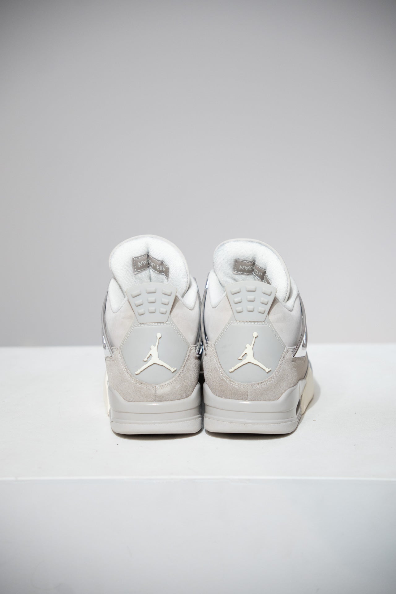 Jordan 4 Frozen Moments (Taille 39)