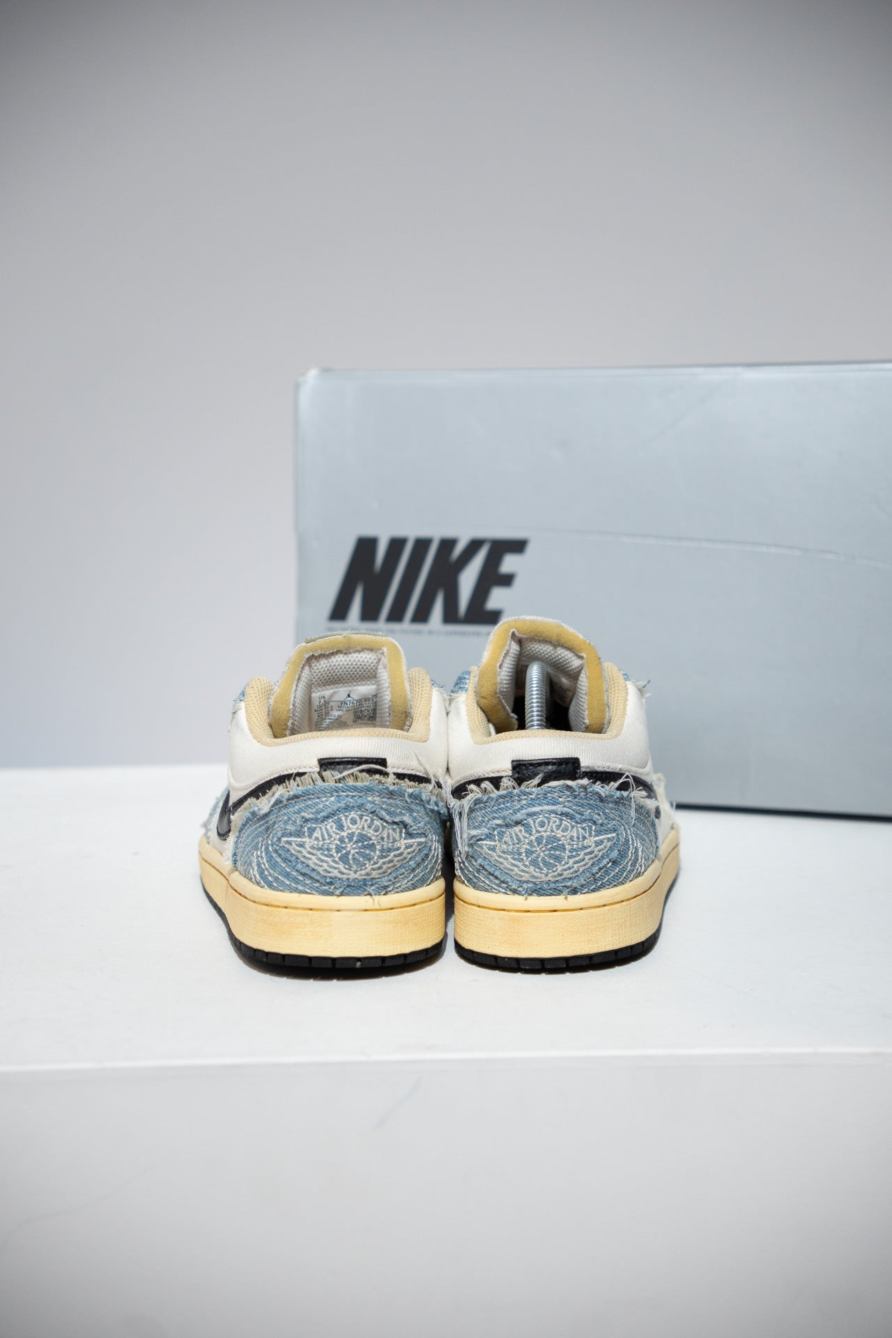 Jordan 1 Low Sashiko (Taille 40,5)