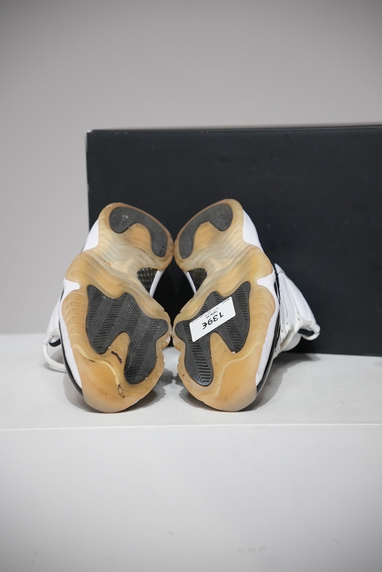 Jordan 11 DMP Gratitude (Taille 45)