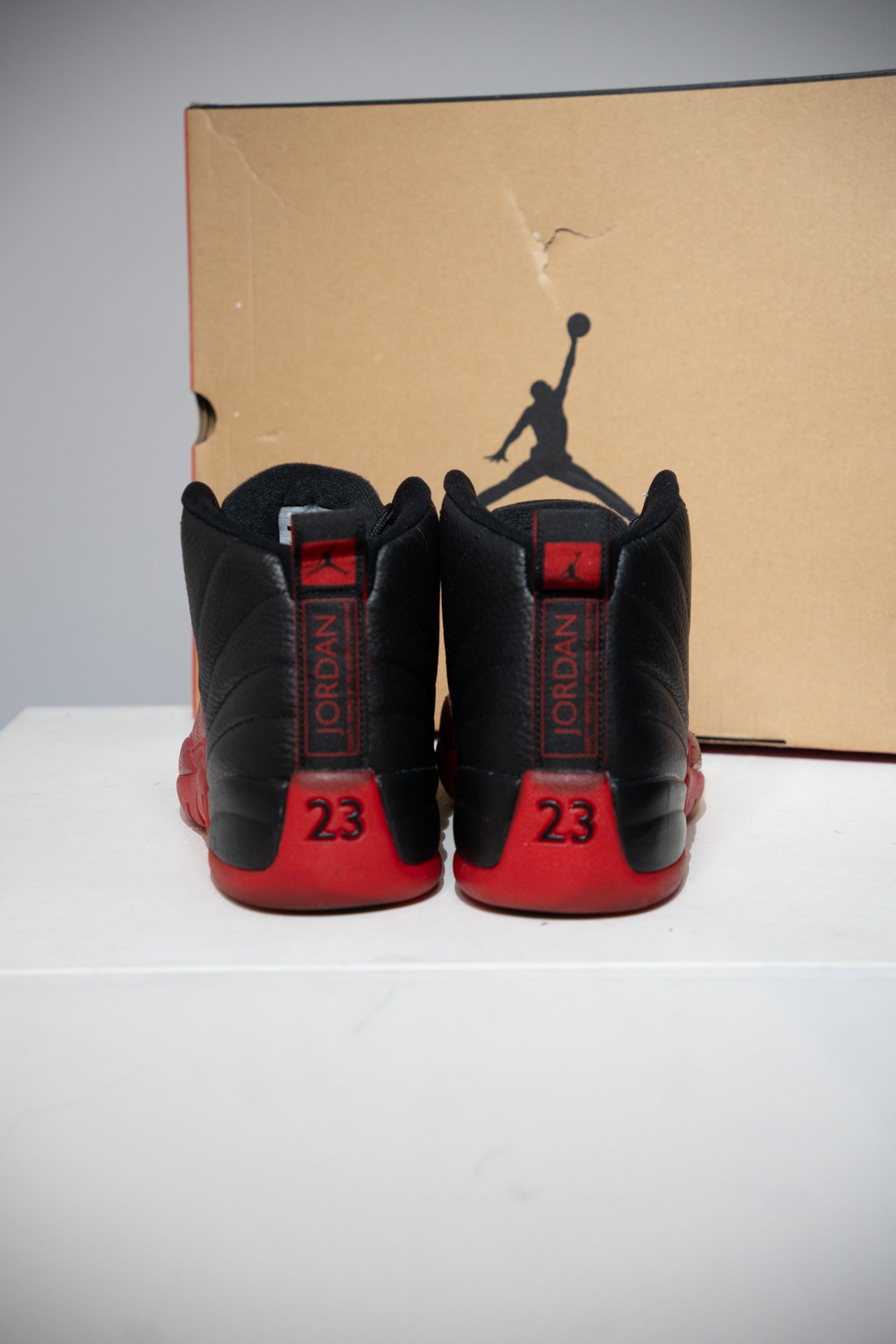 Jordan 12 Flu Game (Taille 46)