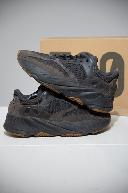 yeezy 700 Utility Black (Taille 42 2/3)