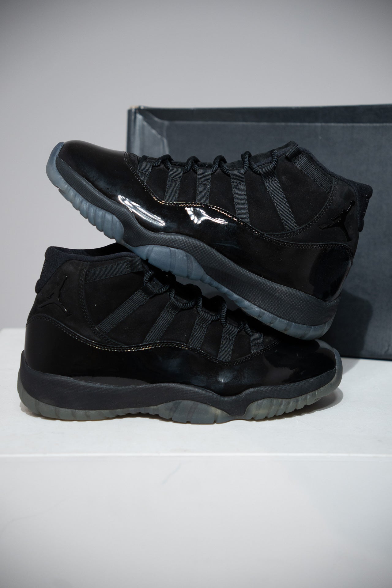 Jordan 11 Cap And Gown (Taille 43)