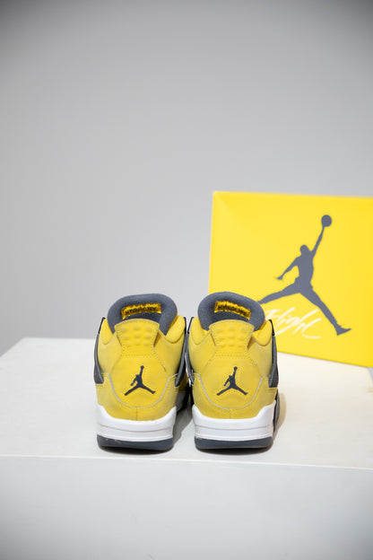 Jordan 4 Lightning GS (Taille 36,5)