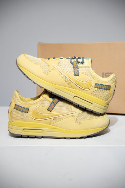 Air Max 1 Travis scott Saturn Gold (Taille 41)
