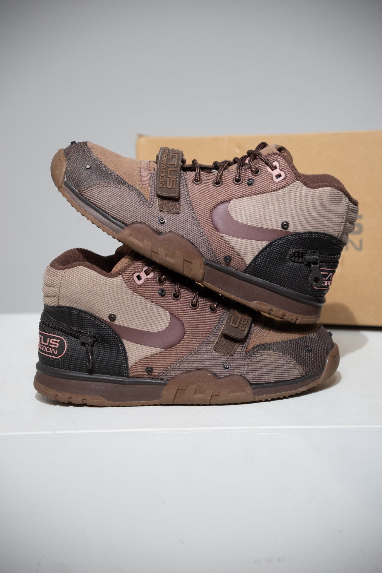 Air Trainer Cactus Jack Brown (Taille 40,5)