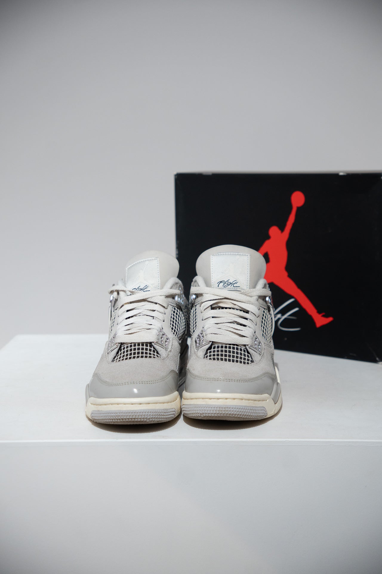 Jordan 4 Frozen Moments (Taille 38)