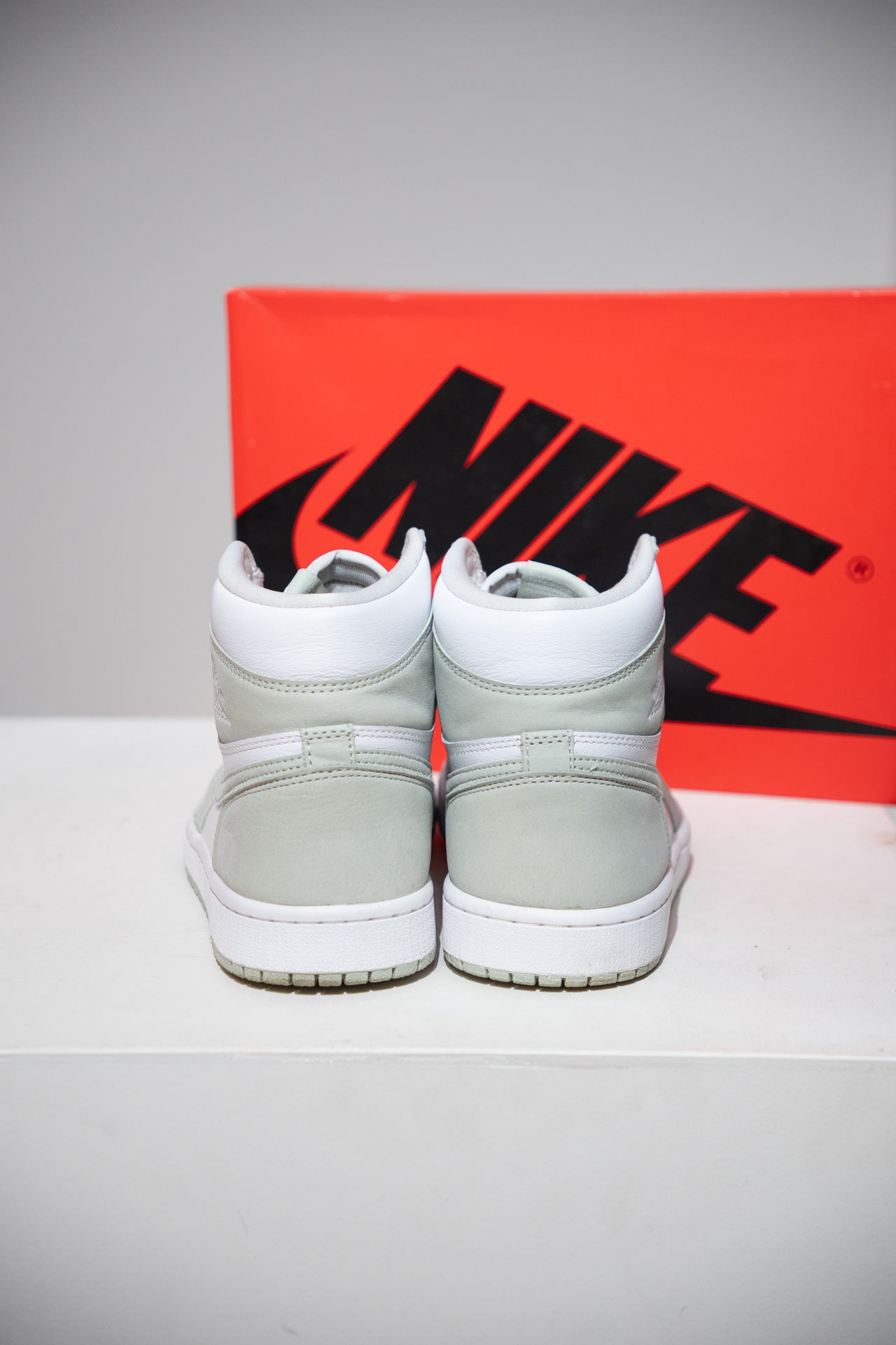 Jordan 1 High Seafoam (Taille 40,5)