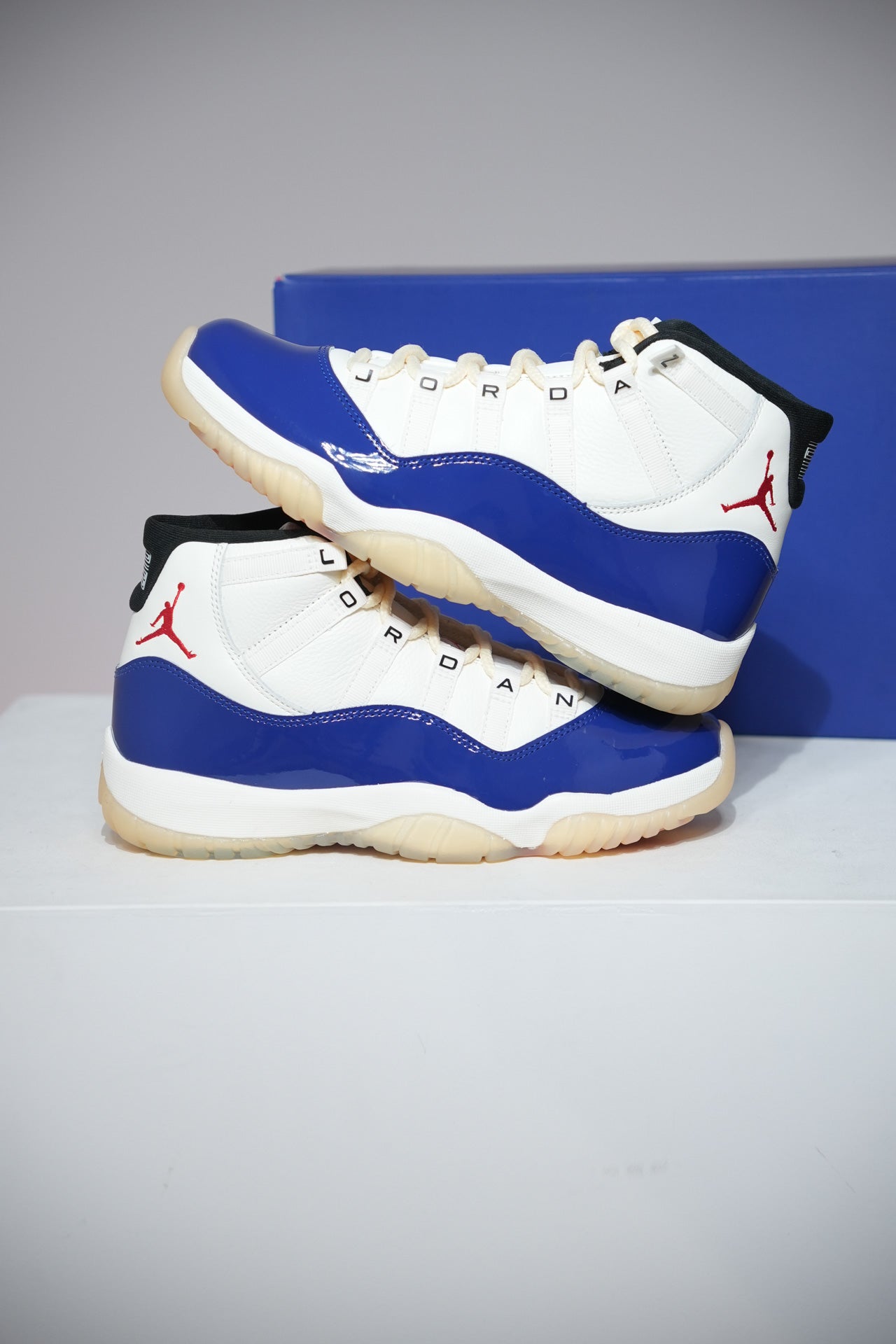 Jordan 11 Rare Air (Taille 40,5)