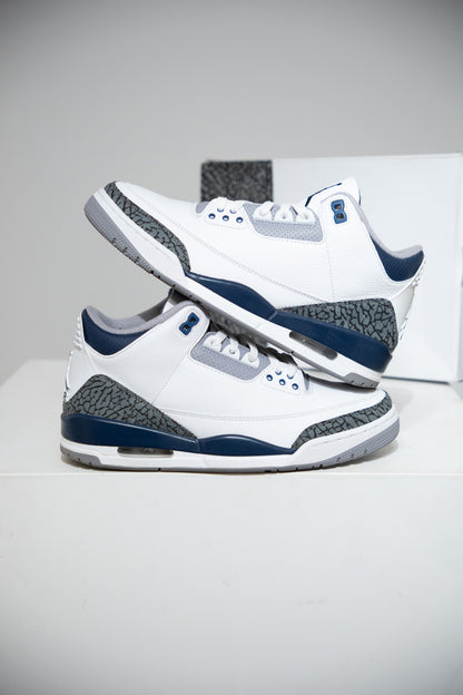 Jordan 3 Midnight Navy (Taille 42,5)