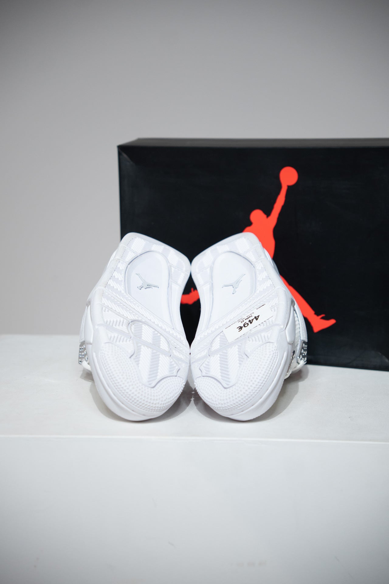 Jordan 4 Pure Money (Taille 42)