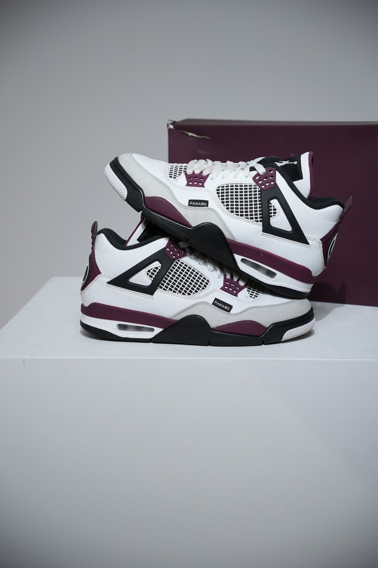 Jordan 4 PSG (Taille 42)