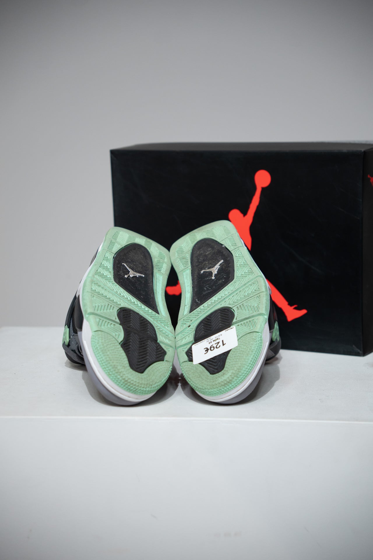 Jordan 4 Green Glow (Taille 43)