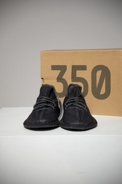 Yeezy 350 V2 Black Non Reflective (Taille 39 1/3)