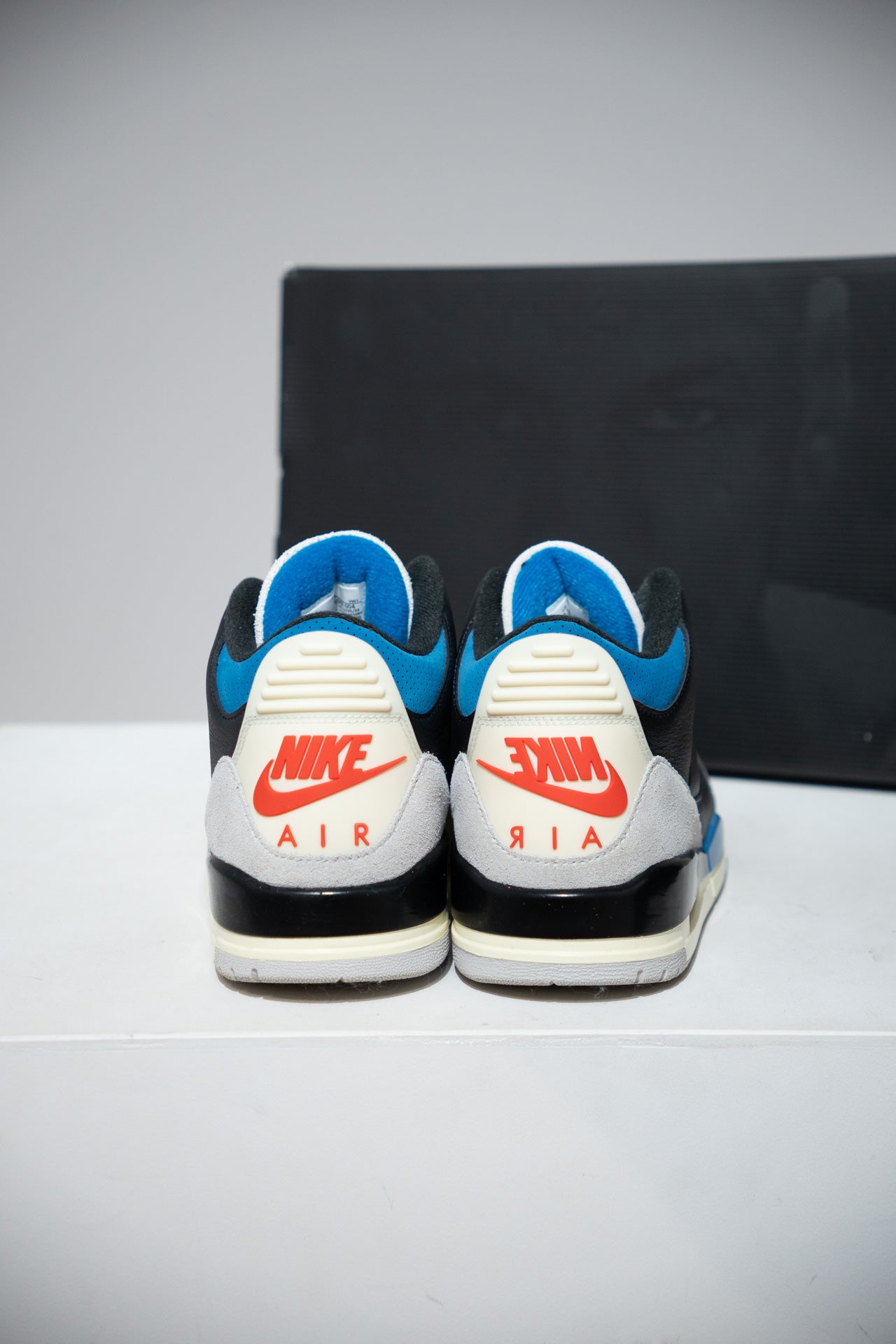 Jordan 4 Rare GS (Taille 43)