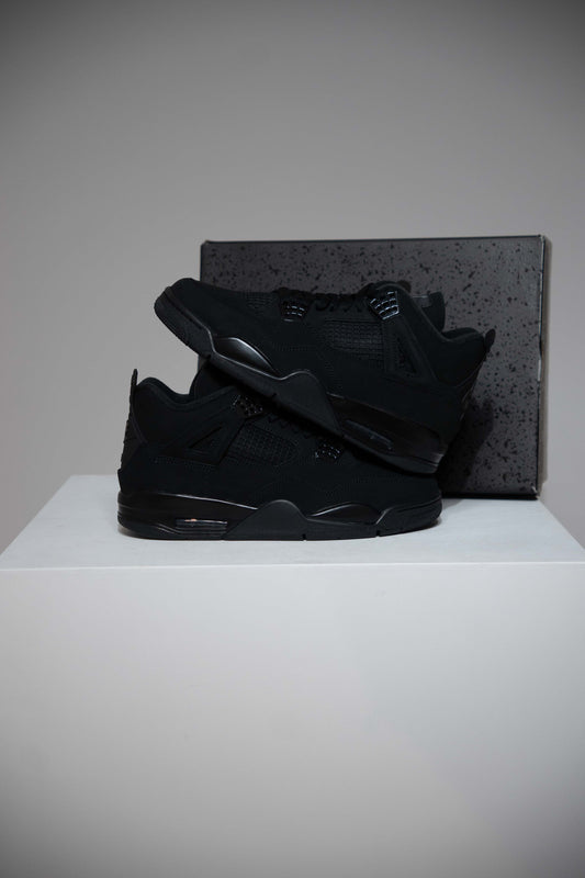 Jordan 4 Black Cat 2025 (Taille 44)