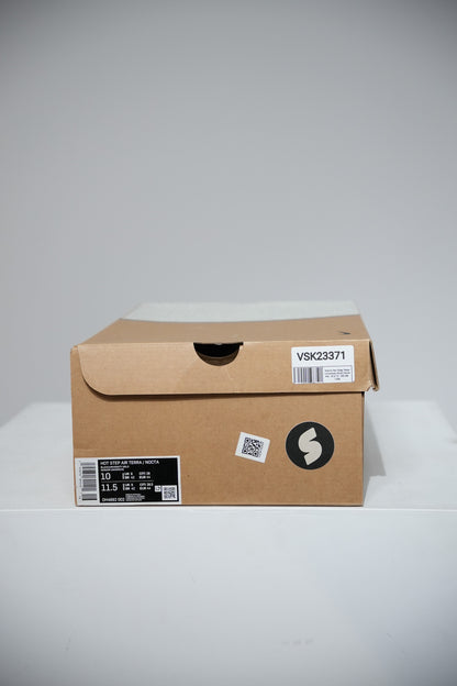 Nocta Hot Step Terra University Gold (Taille 44)