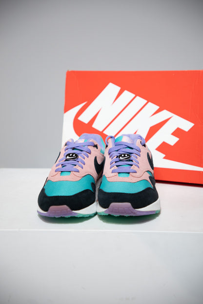 Air Max 1 Have A Nike Day (Taille 44)