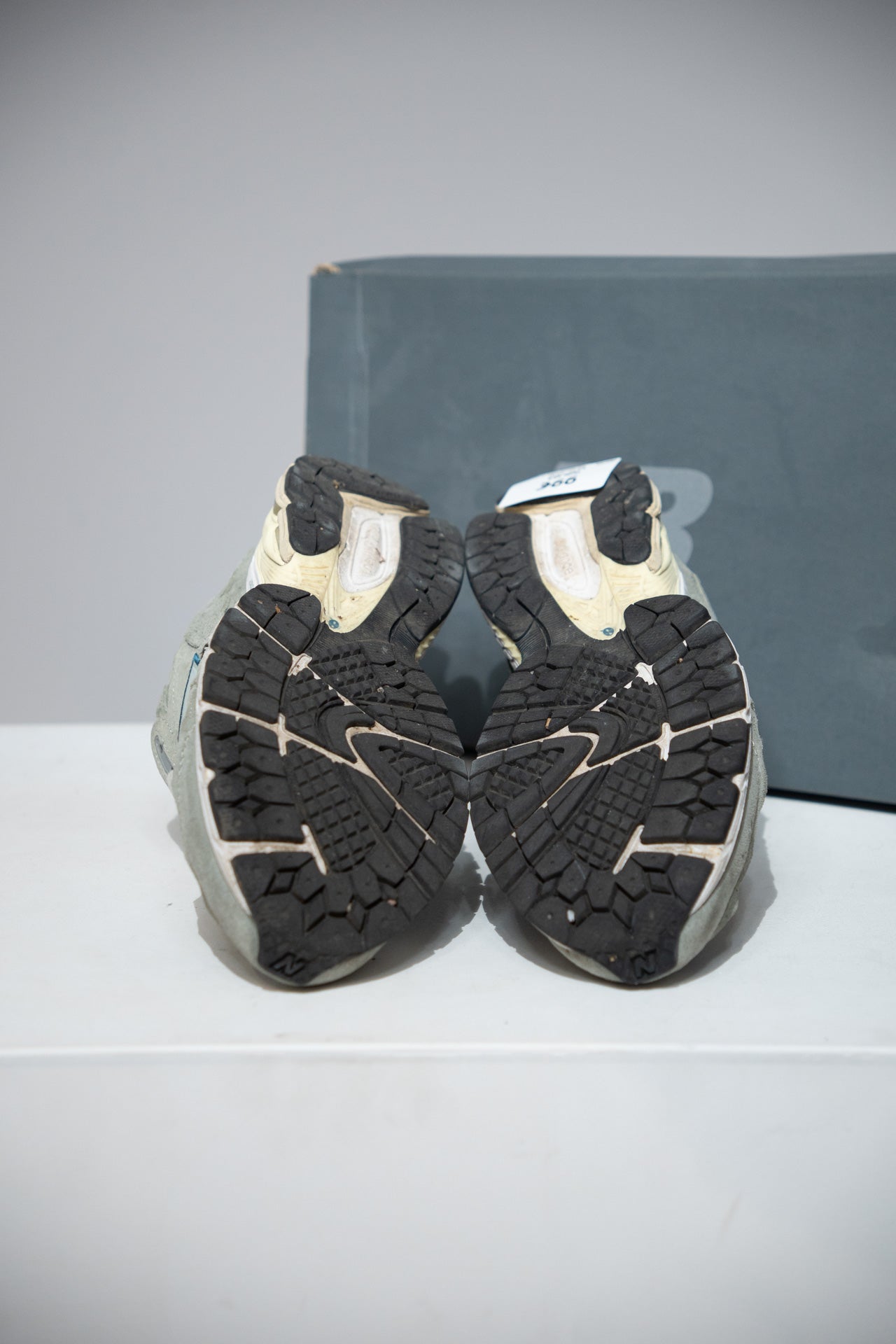 New Balance 2002R Mirage Grey (Taille 42,5)
