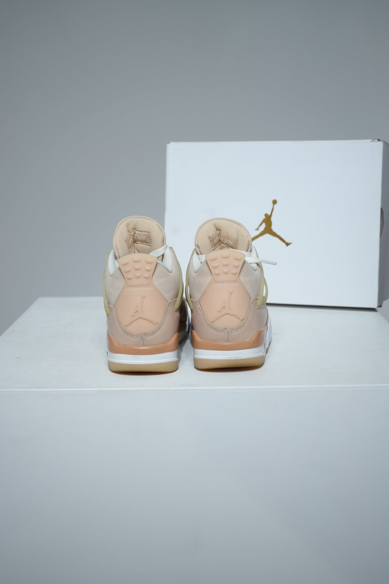 Jordan 4 Shimmer (Taille 36,5)