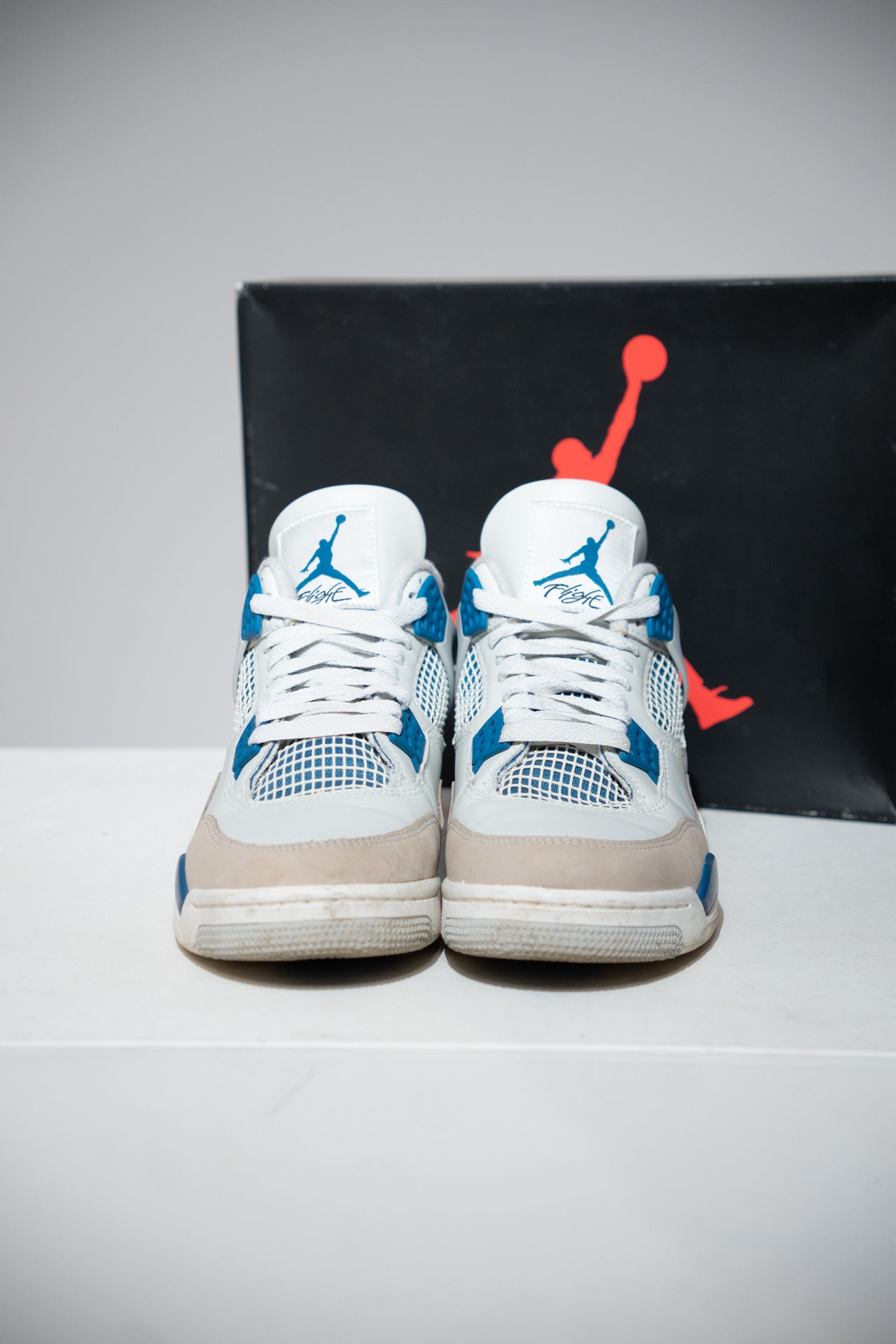 Jordan 4 Military Blue (Taille 42,5)