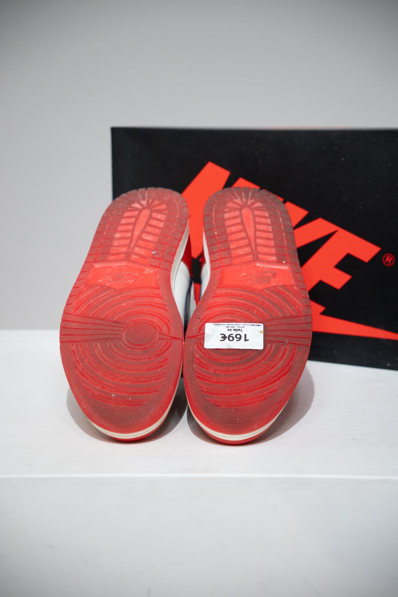 Jordan 1 High Across The Spider-Verse (Taille 44)