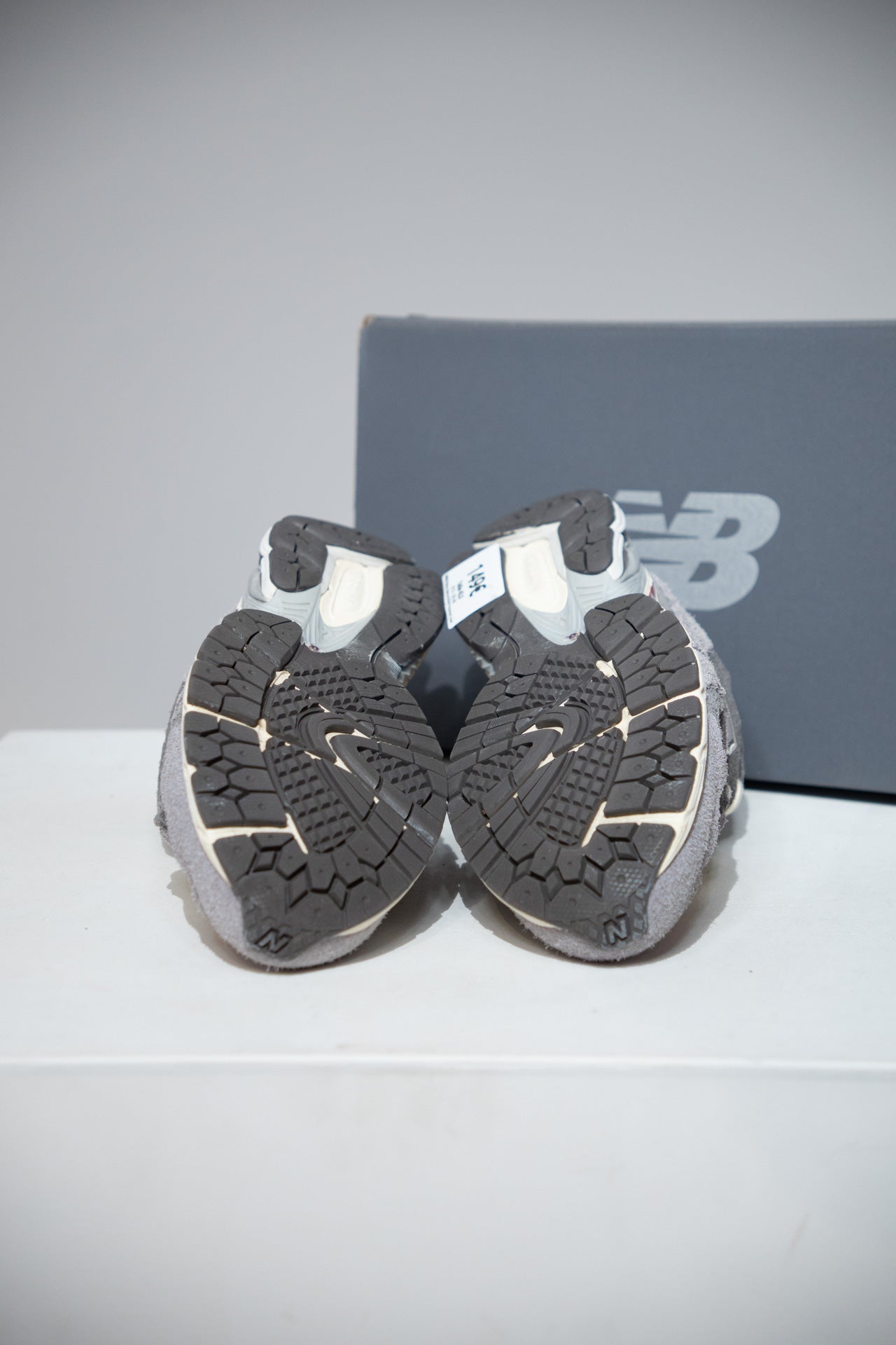New Balance 2002R Protection Lunar New Year (Taille 42,5)