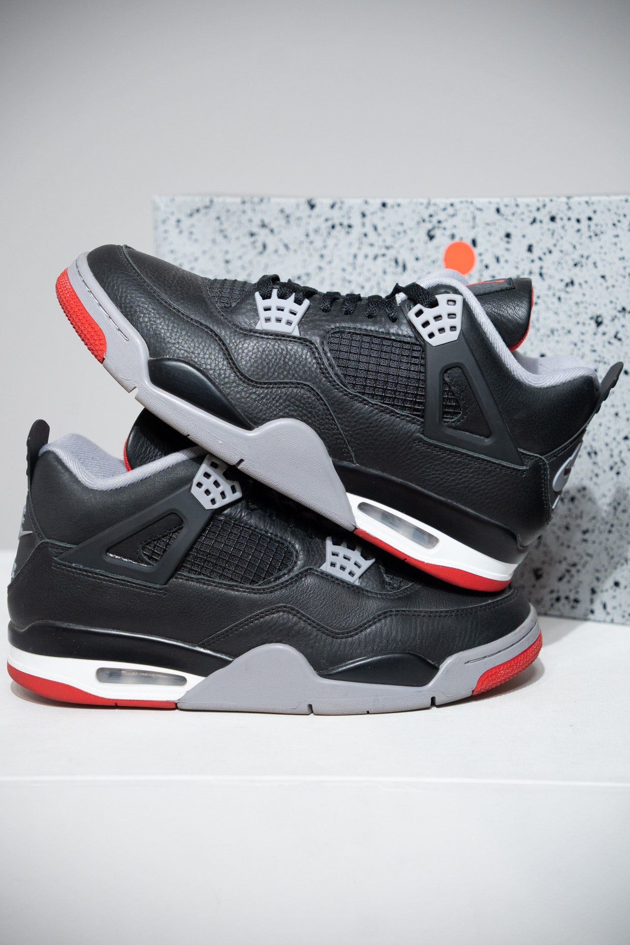 Jordan 4 Bred Reimagined (Taille 44)