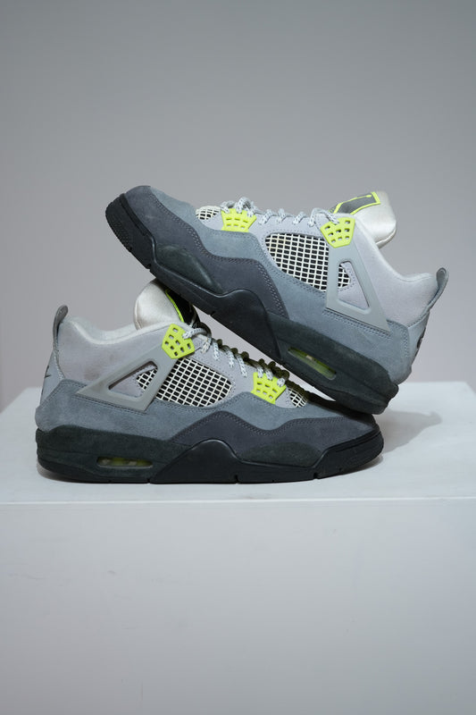 Jordan 4 Neon (Taille 42)