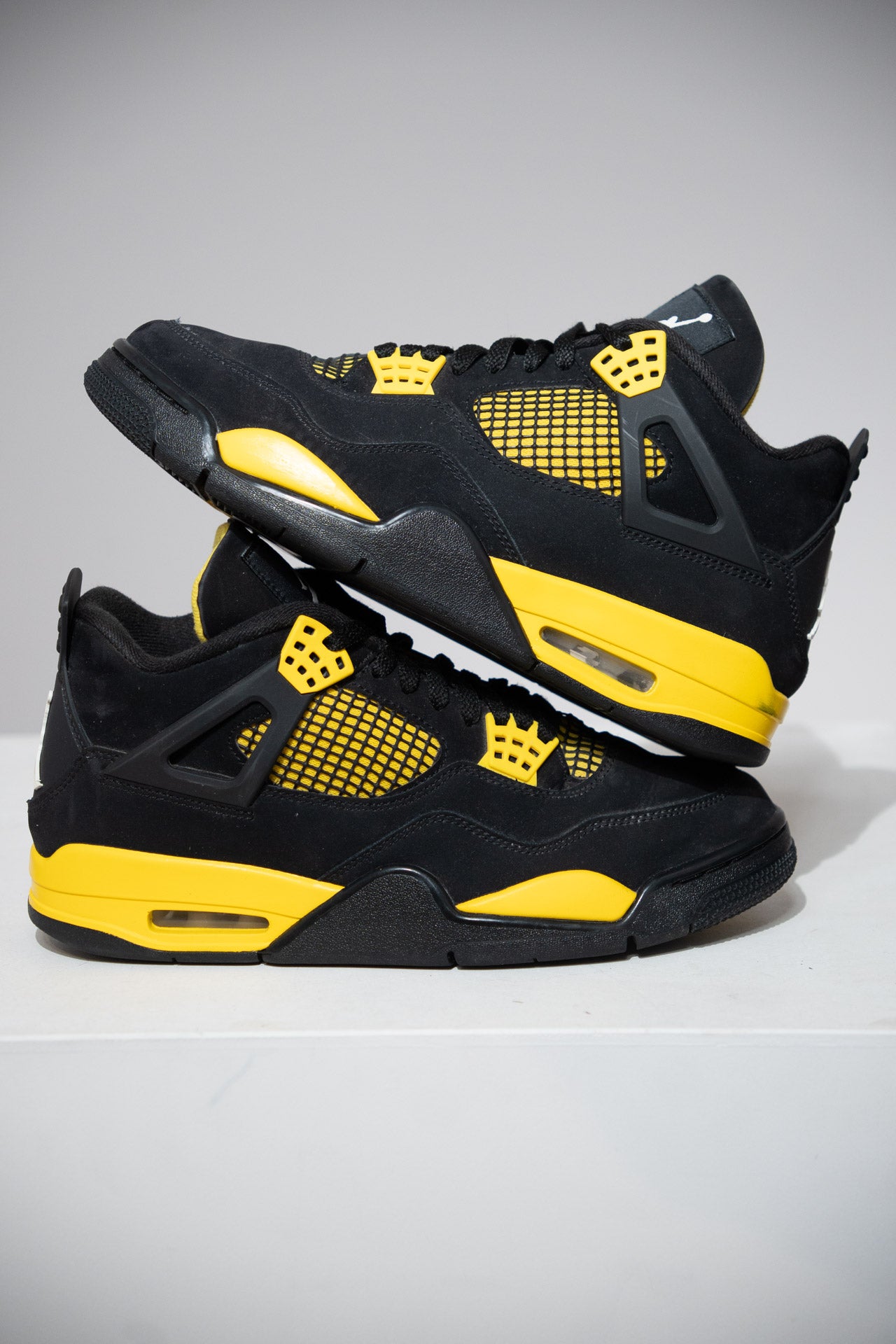 Jordan 4 Thunder (Taille 43)
