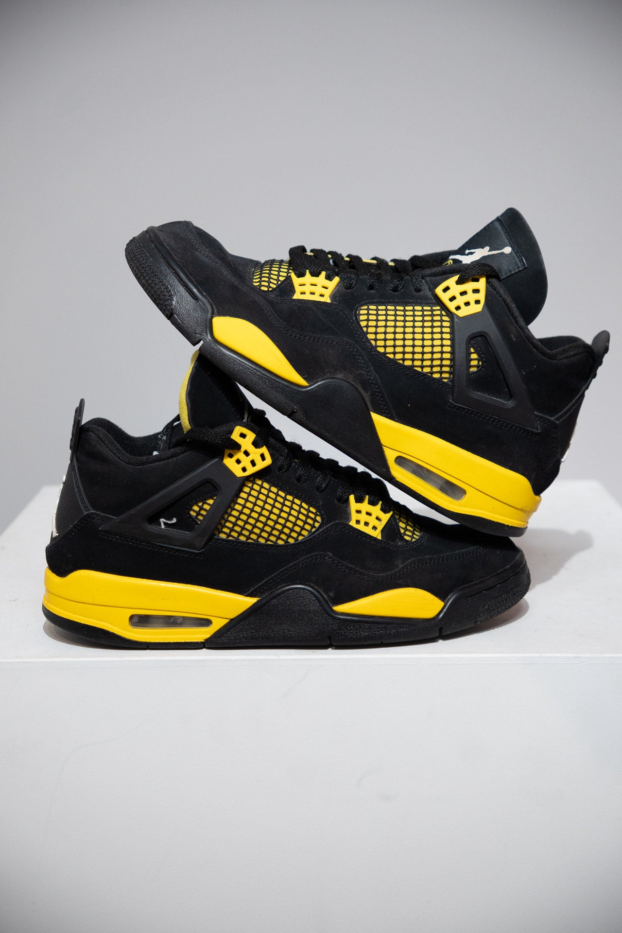 Jordan 4 Thunder (Taille 44)