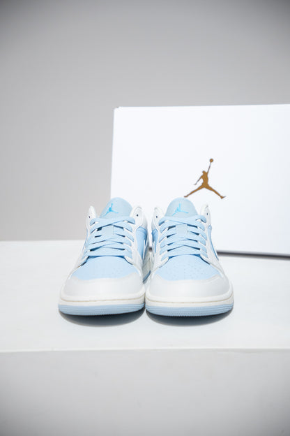 Jordan 1 Low Ice (Taille 40,5)