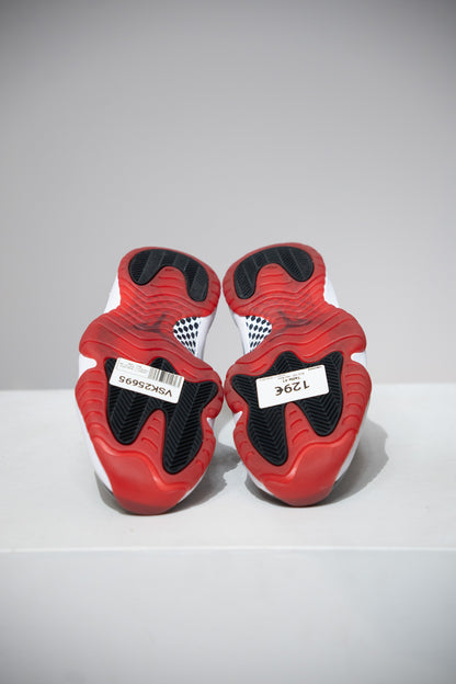 Jordan 11 Bred 2019 (Taille 41)