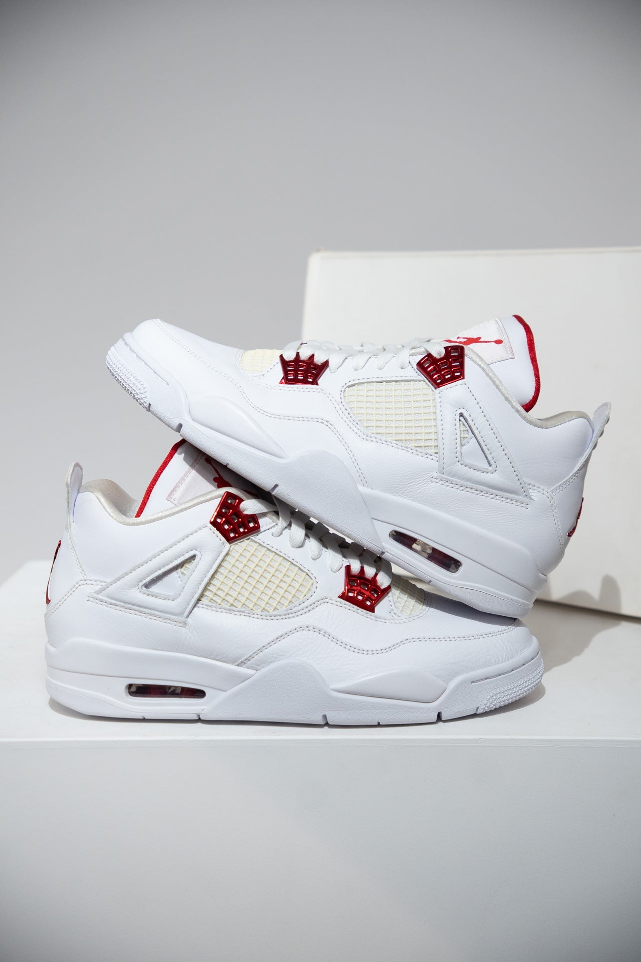 Jordan 4 Metallic Red (Taille 43)