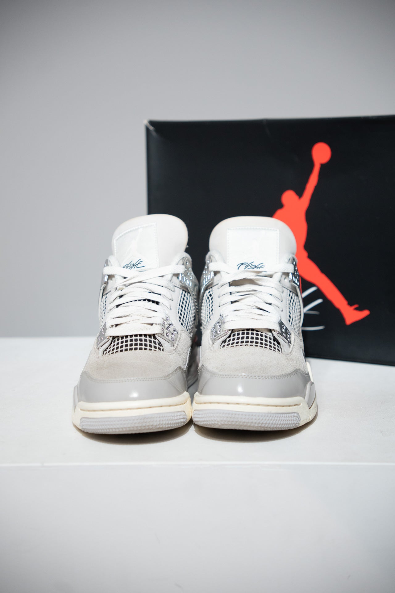 Jordan 4 Frozen Moments (Taille 41)
