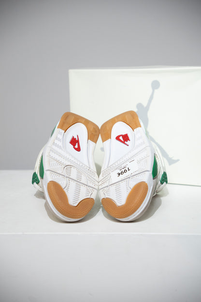 Jordan 4 SB pine Green (Taille 39)