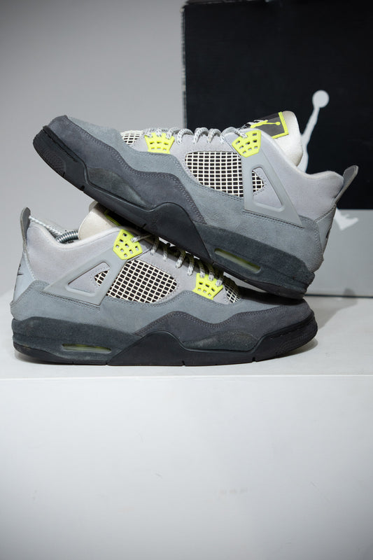 Jordan 4 Neon Green (Taille 45)